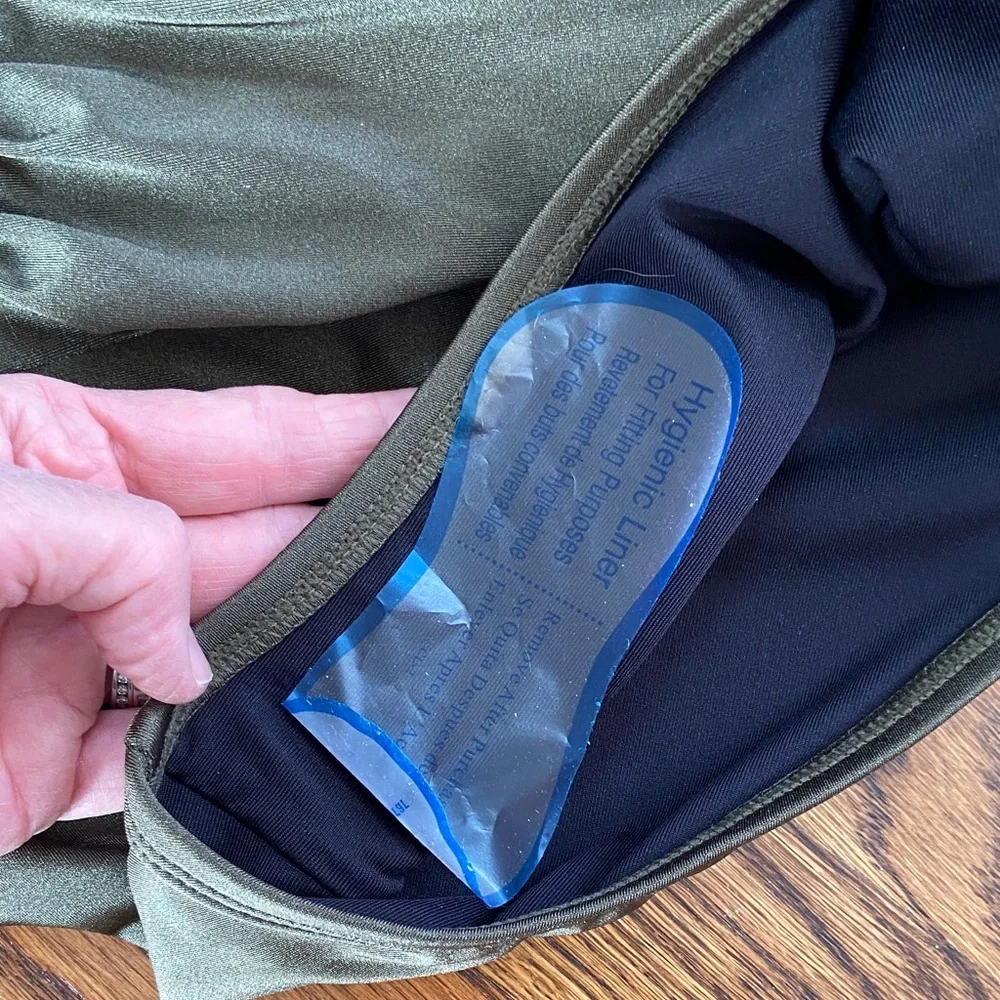 DKNY Women's Olive Twist-Front One-Piece Swimsuit‎ Small NWOT - Picture 11 of 11
